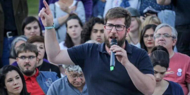 La Audiencia Nacional rechaza la querella por el montaje policial de la coca contra Urbán por basarse “en noticias de prensa”