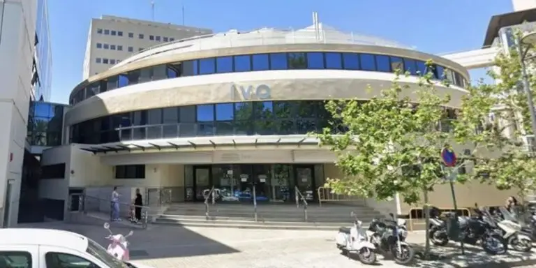 El Tribunal de Cuentas investiga el cobro indebido de Ribera Salud y Sanitas por pacientes oncológicos valencianos