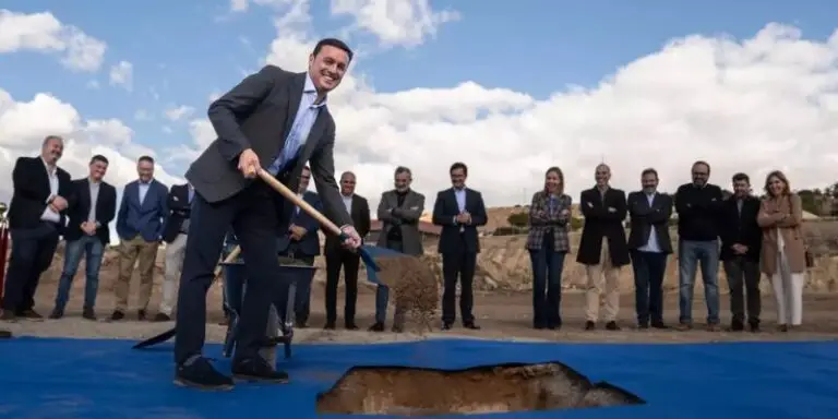 El juez cita para junio al expresidente del PP en la Diputación de Almería imputado por corrupción